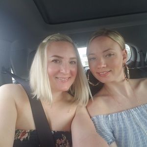 Meet your Posher, Christine